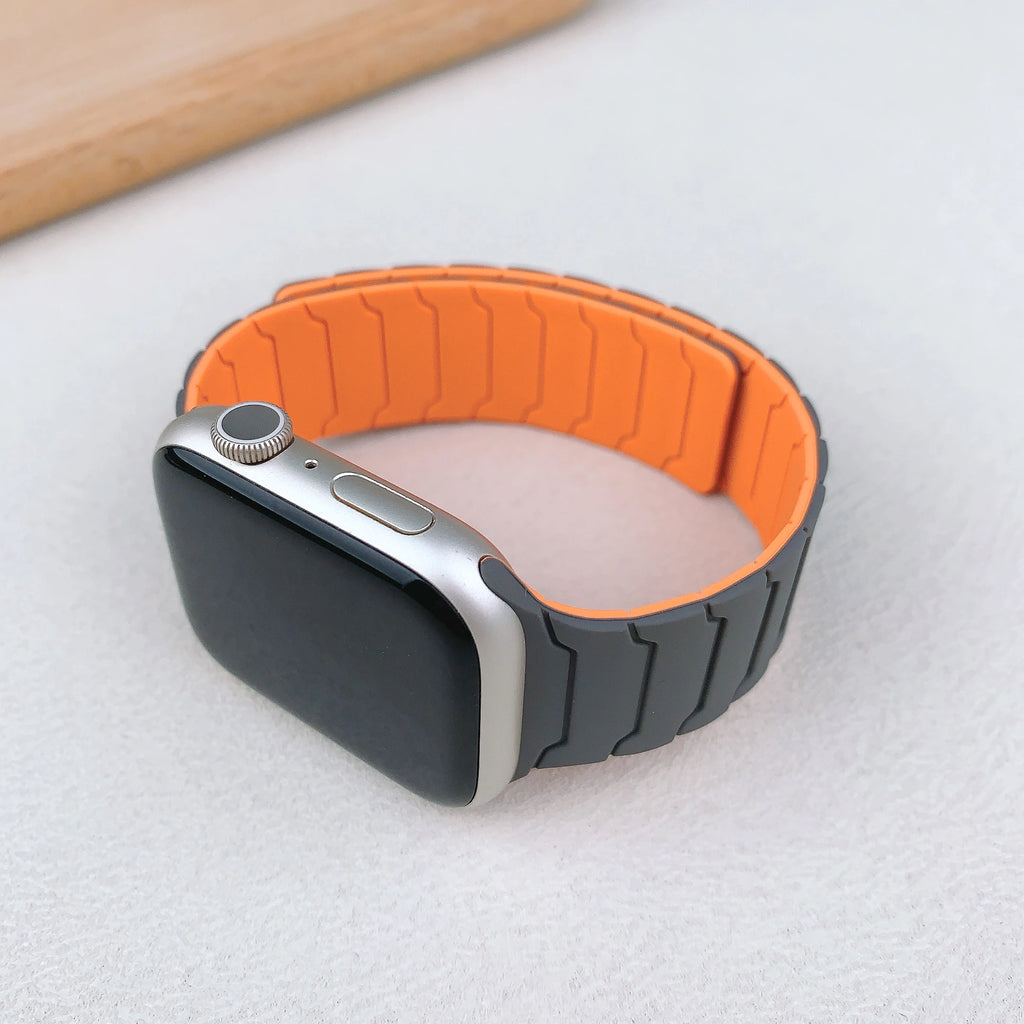 magnetic Strap For Apple Watch Band ultra 2 3 49mm 44mm 40mm 41mm 46mm 42mm 45mm 38 Silicone Bracelet IWatch Series 11 9 8 SE 10